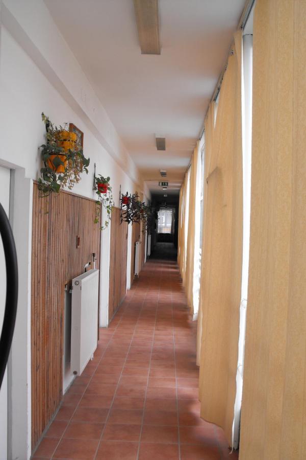 Pannonia Hostel Budapest Exterior foto