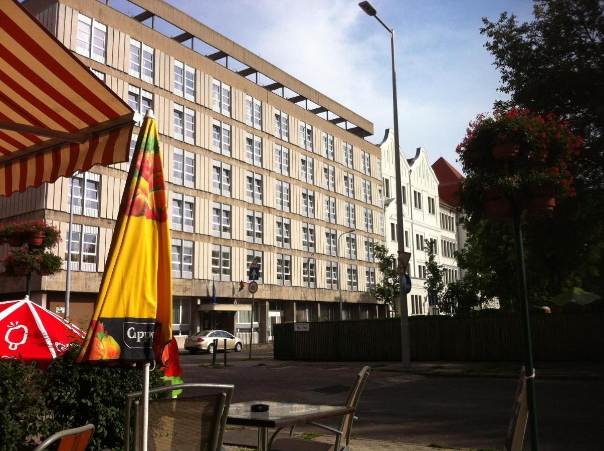 Pannonia Hostel Budapest Exterior foto